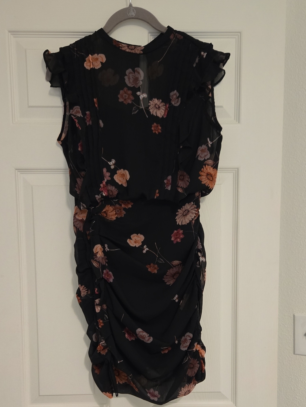 Express Black And Floral Ruched Dress
